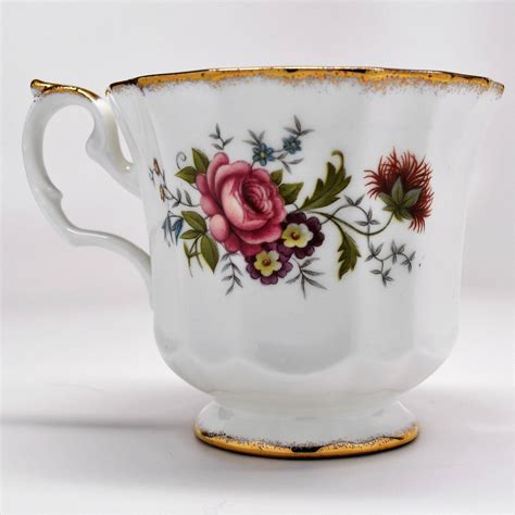 Tudor England: Fine Porcelain, Crafted with Tradition